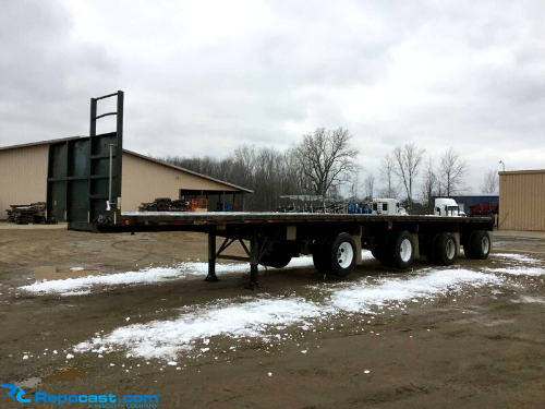 2007 Thruway Quad Axle Flatbed Trailer